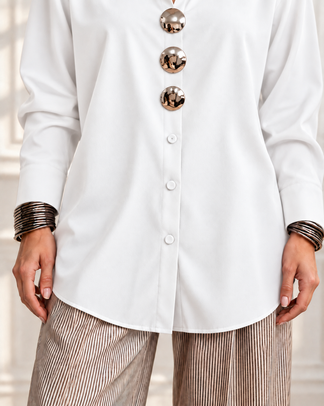 Chic Sculptural Gold-Buttoned Tailored blouse