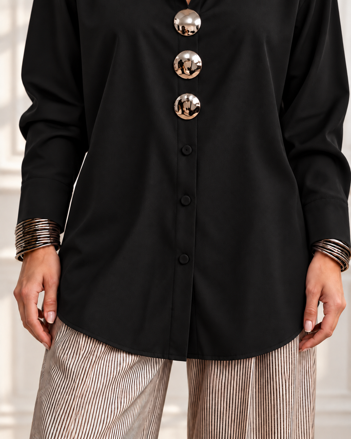 Chic Sculptural Gold-Buttoned Tailored blouse